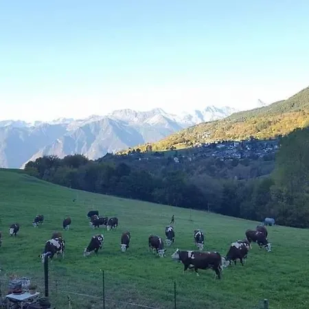 Casa Indipendente Val D'ayas - Saint Anselme Ferienhaus