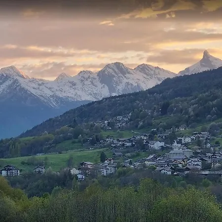 Holiday home Casa Indipendente Val D'ayas - Saint Anselme Challand-Saint-Anselme