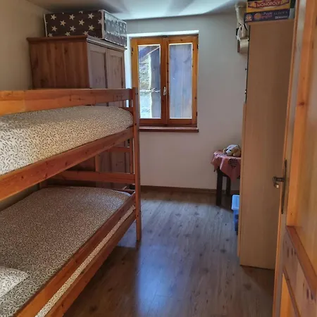 Casa Indipendente Val D'ayas - Saint Anselme * 찰란드 센 안젤메